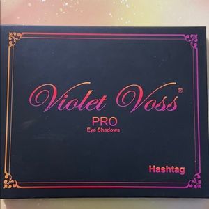 Violet Voss Hashtag Palette